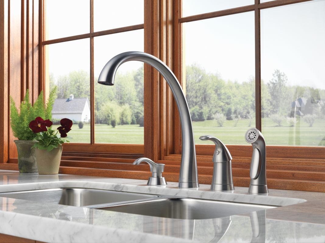 4380ARDST in Arctic Stainless by Delta