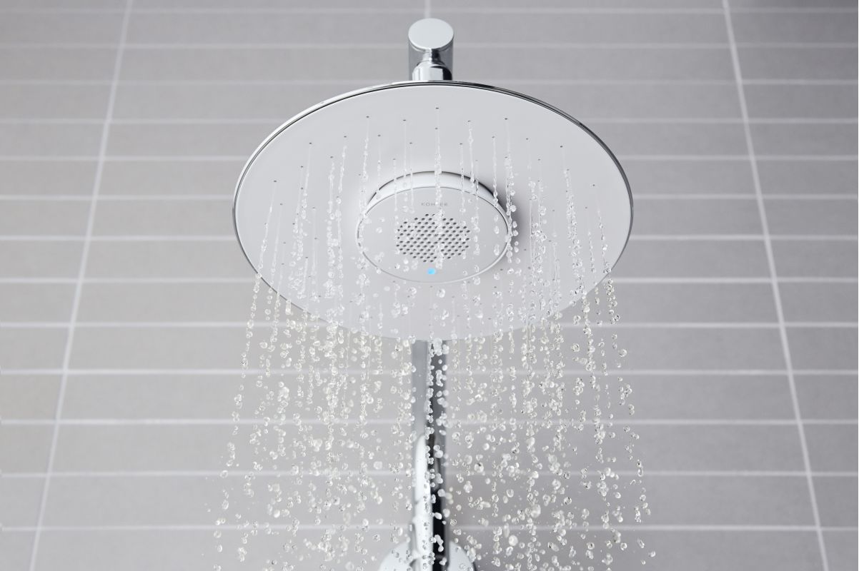 Moxie HydroRail Custom Shower System CP in Polished Chrome