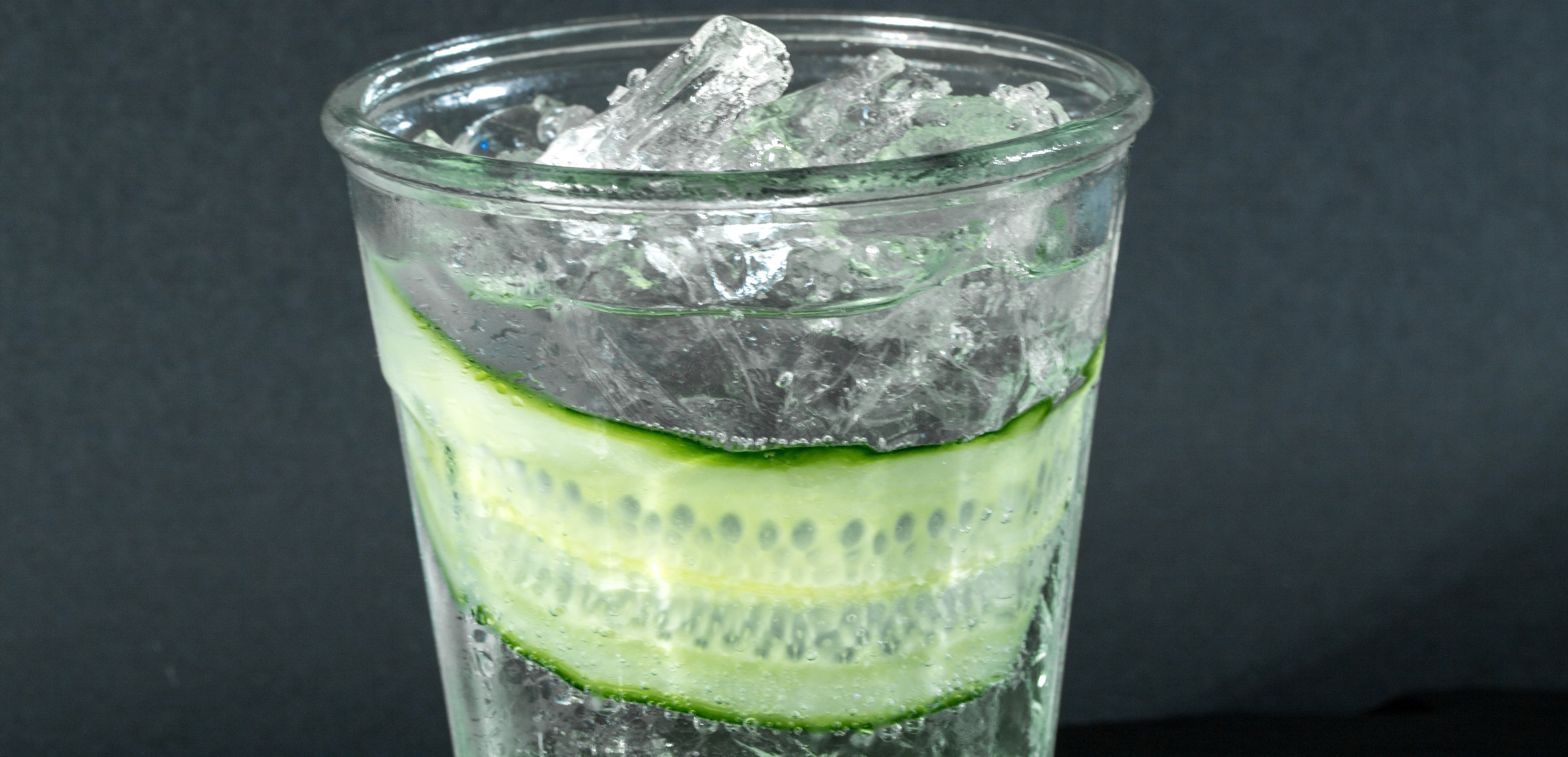 How To Make A White Linen Cocktail