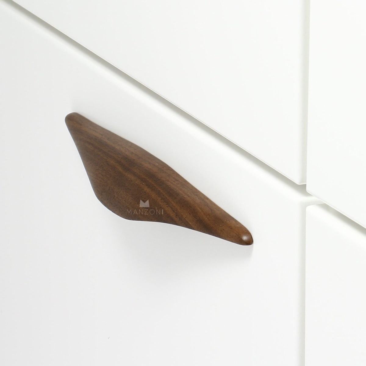 Manzoni MN6778-160-WNL Walnut Cape 6 5/16