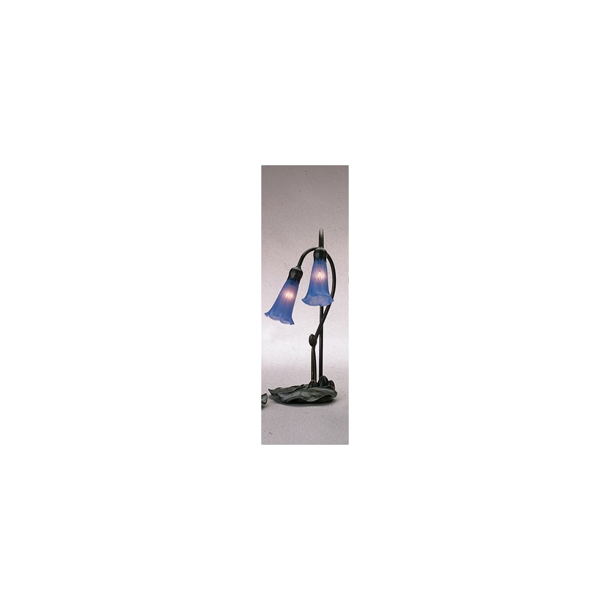 Meyda Tiffany 13064 Blue Stained Glass / Tiffany Desk Lamp