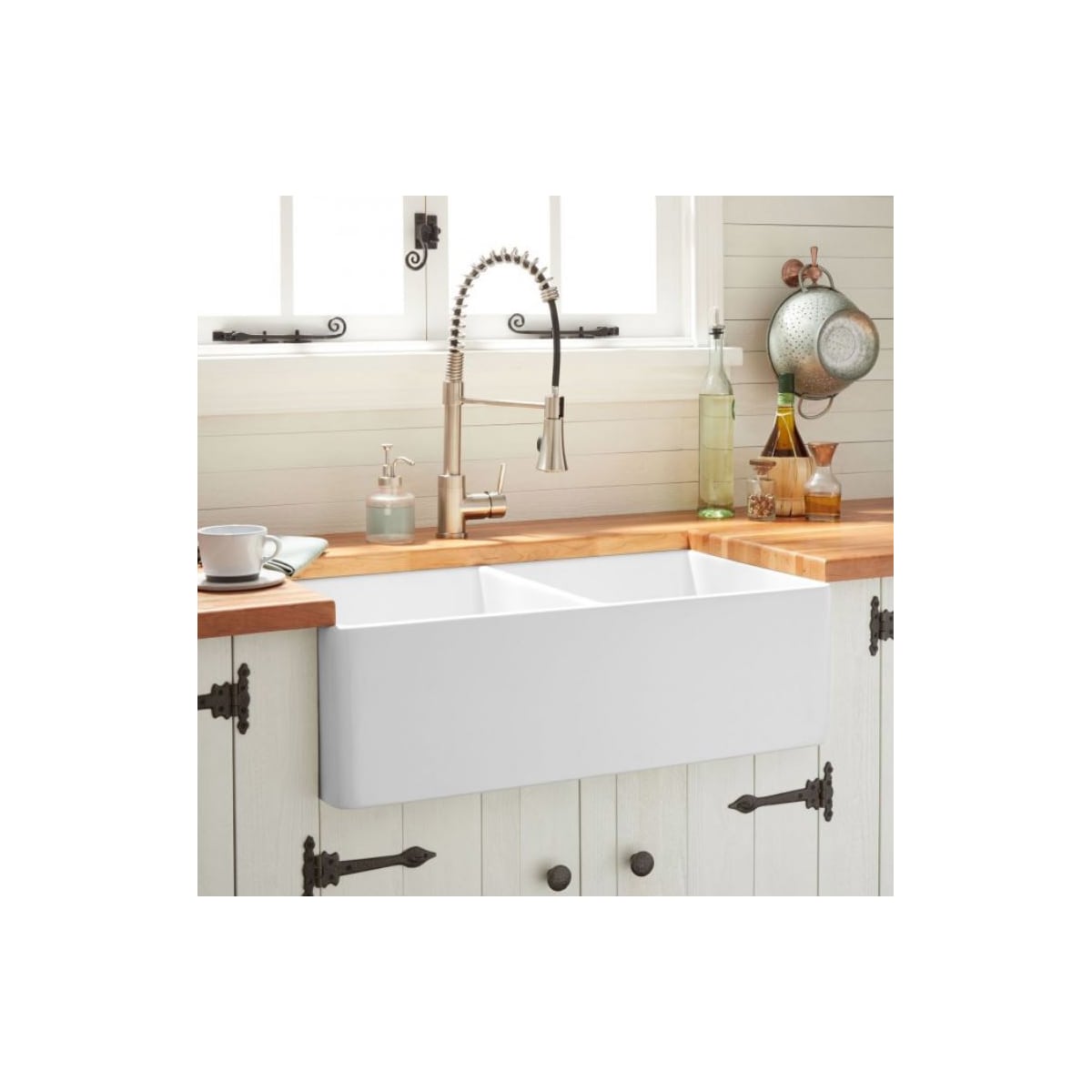 Signature Hardware 393672 White Reinhard 33