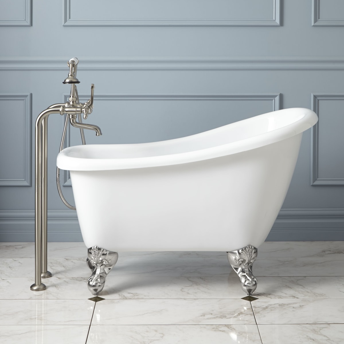 Small acrylic hotsell clawfoot tub