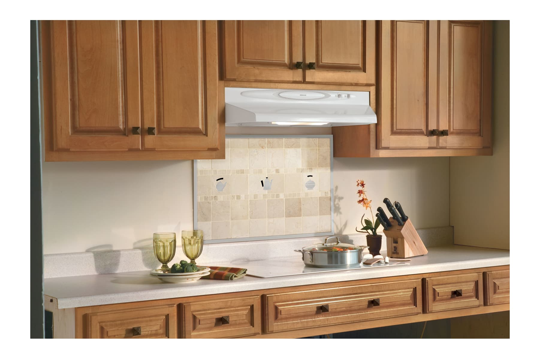 Broan QT230SS 30 Inch Under Cabinet Range Hood with 200 CFM Internal Blower  and Quiet Operation: Stainless Steel