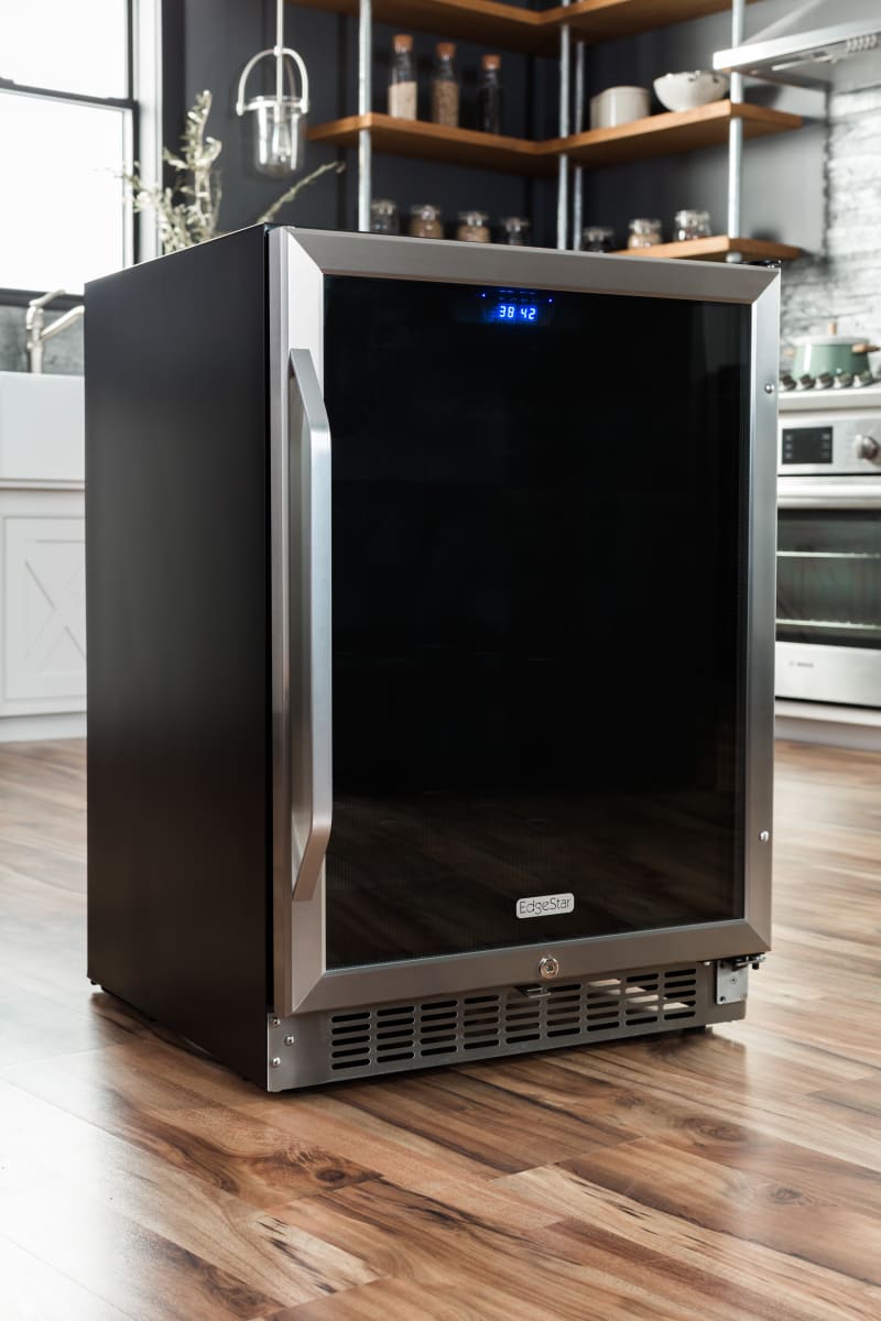 edgestar beverage fridge