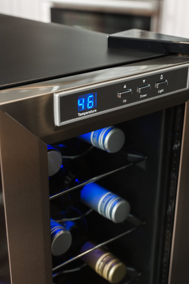 EdgeStar 32 Bottle Dual Zone Wine Cooler TWR325ESS