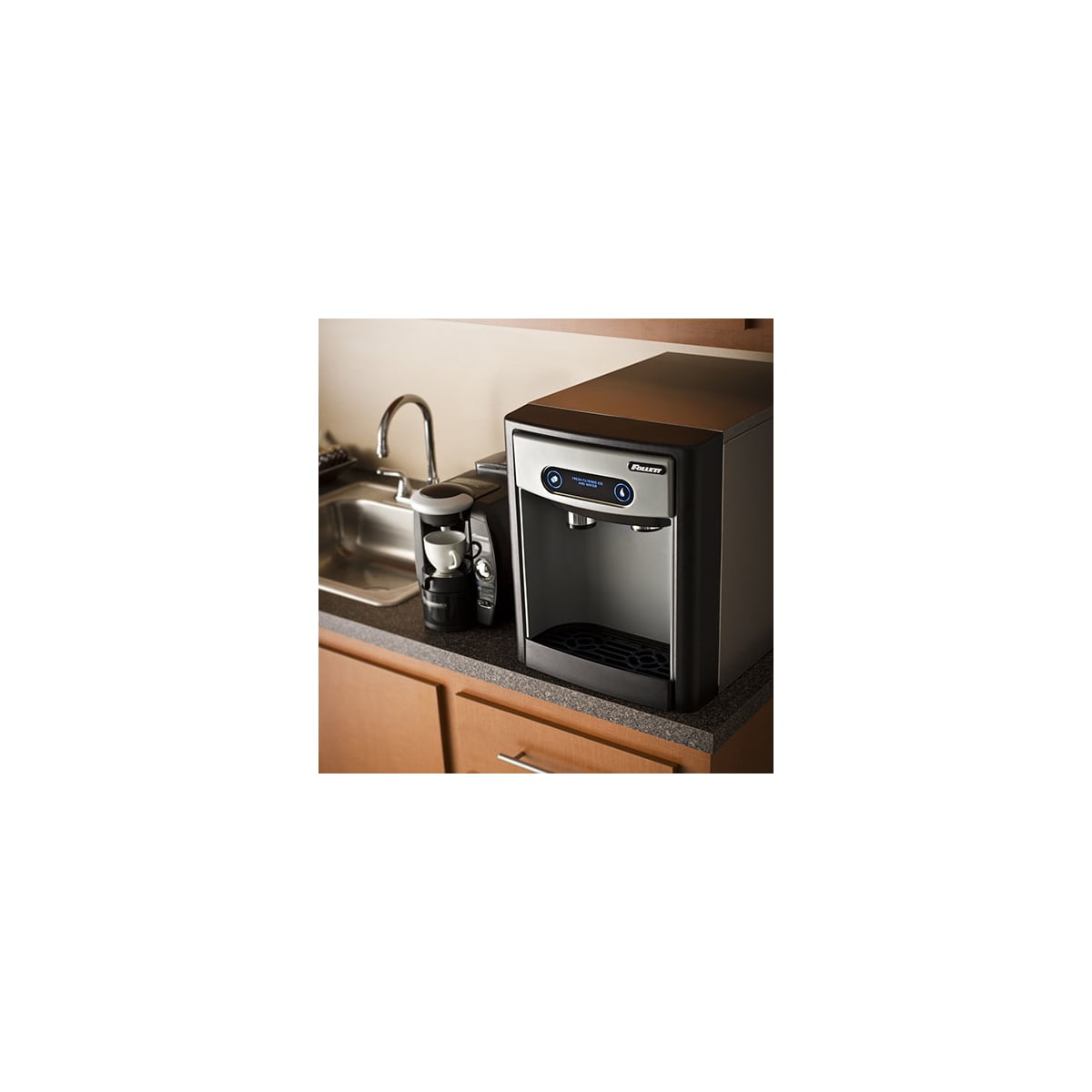 Follett 7CI100A-IW-NF-ST-00 7 Series Air Cooled Countertop Ice