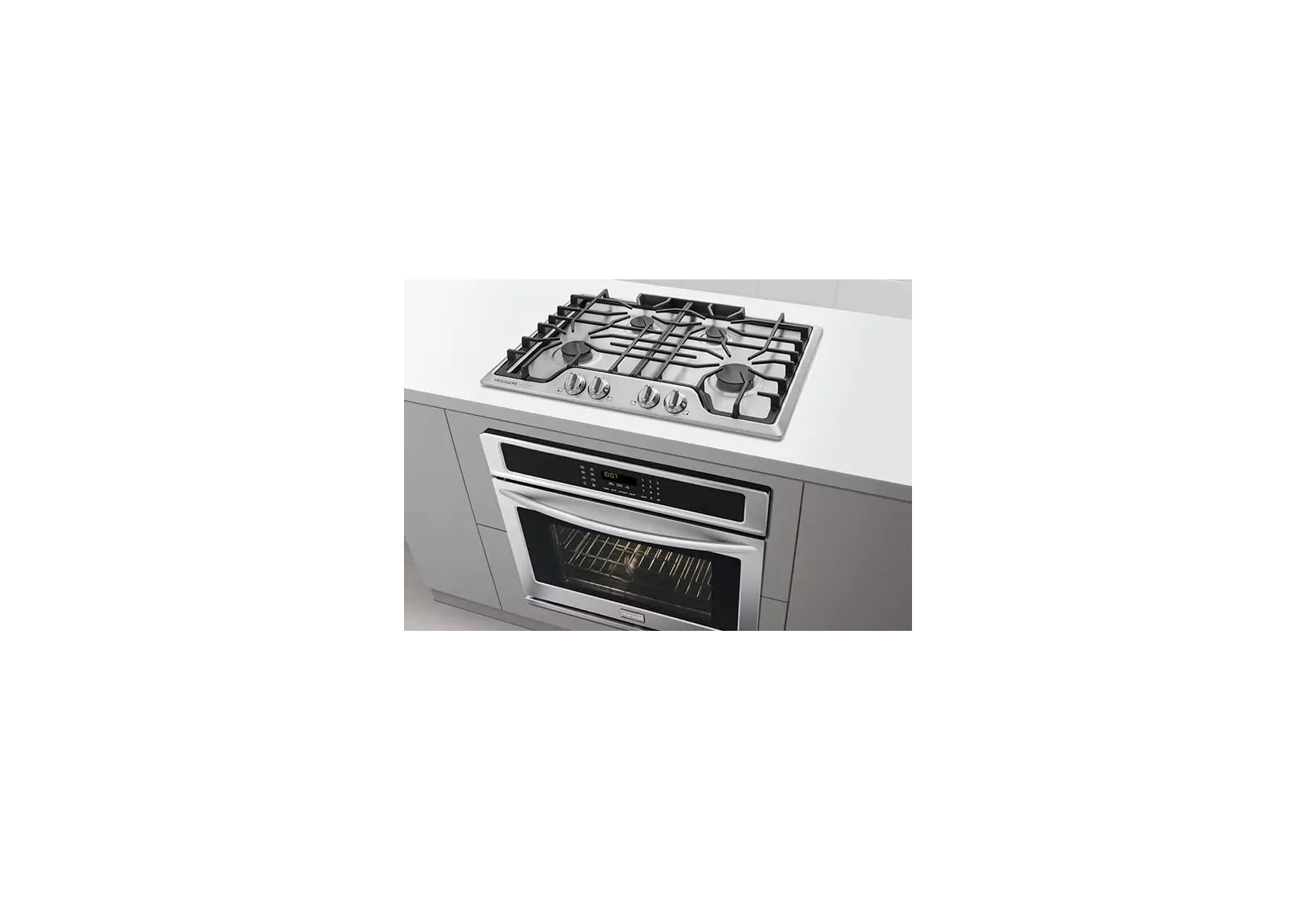 Frigidaire Cooktop Cooktops Fggc3045qs La cubierta fggc3045qs frigidaire cuenta con controles delanteros angulosos. compact appliance