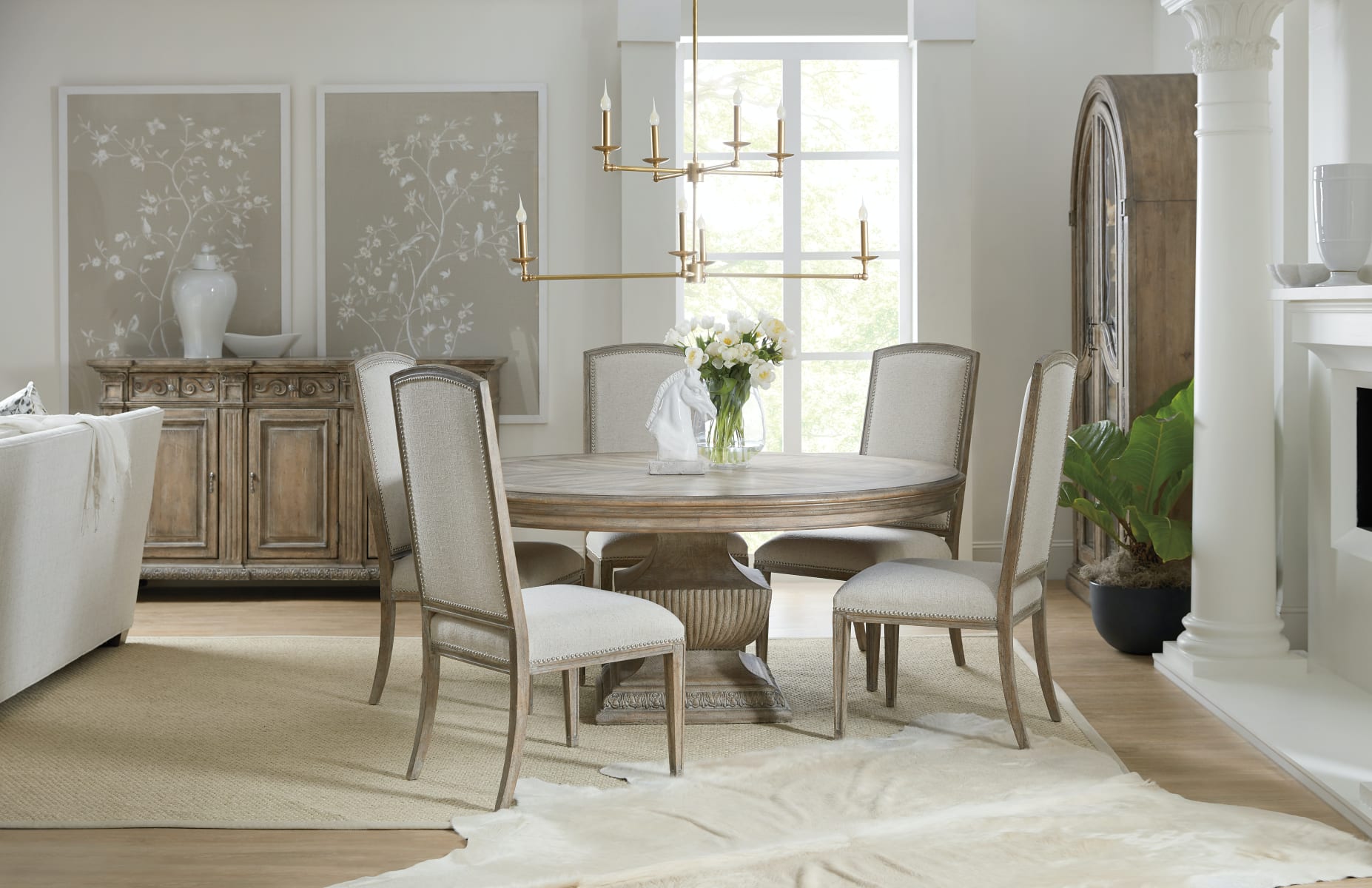 Round dining best sale suite