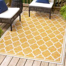 Santa Monica 4' x 6' Polypropylene Border, Geometric, and Trellis Indoor/Outdoor Rectangular Area Rug