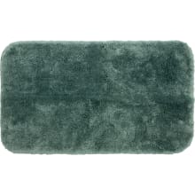 Acclaim Bath 1-3/4' x 2-3/4' Shag Nylon Solid Indoor Rectangular Bathroom Rug