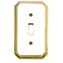 Beveled Edge Single Toggle Switch Plate from the Classics Collection