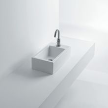 Whitestone 17-4/5" Ceramic Vessel Bathroom Sink with Single Faucet Hole
