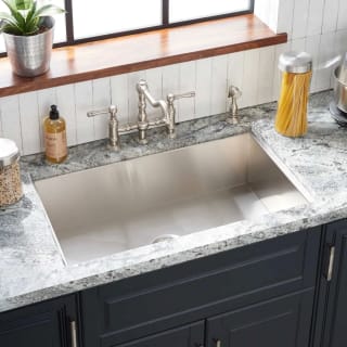 Signature Hardware 948477