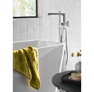 A thumbnail of the Moen S905 Alternate