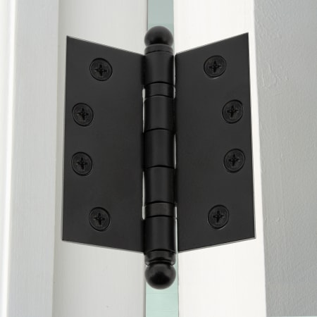 A large image of the Ageless Iron 600016-BT-4-HINGE-HD-SQ Lifestyle