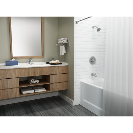 A large image of the American Standard 7075.005 American Standard-7075.005-Full Bathroom View