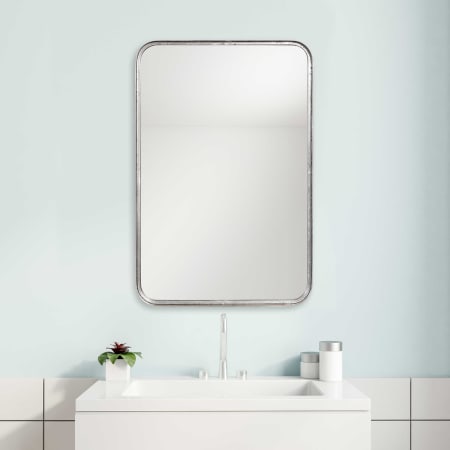 レビュー高評価の商品!の商品をすべて Bellevue 20 Leaf Silver Burnished UMIR69573BRSLE 各種パーツ