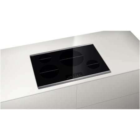 Bosch NIT8066UC 800 Series 30 Inch Induction Cooktop with