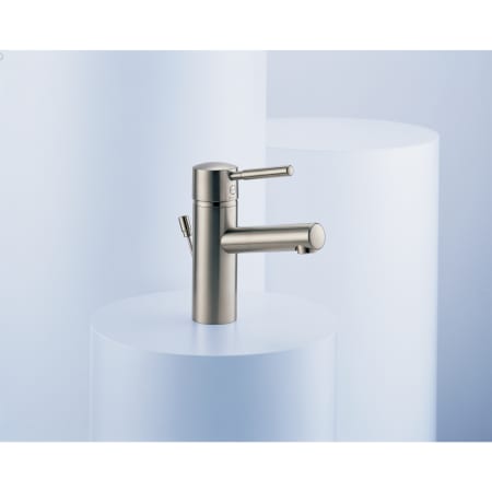 A large image of the Brizo 65014LF Brizo-65014LF-Installed Faucet in Brilliance Brushed Nickel