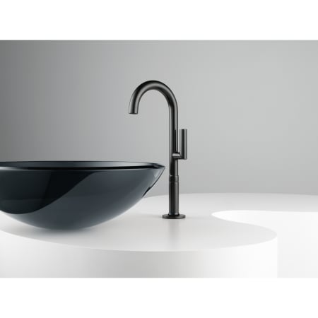 A large image of the Brizo 65475LF Brizo-65475LF-Installed Faucet in Matte Black