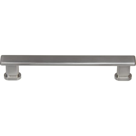 A large image of the Build Essentials BECH586-10PK Satin Nickel
