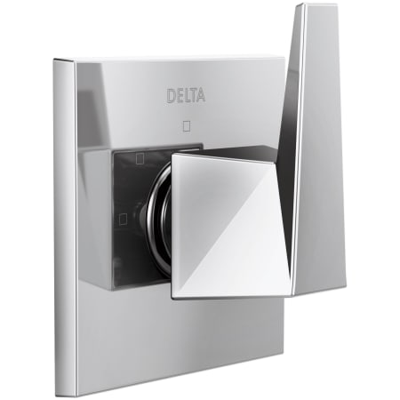 A large image of the Delta T11843 Lumicoat Chrome
