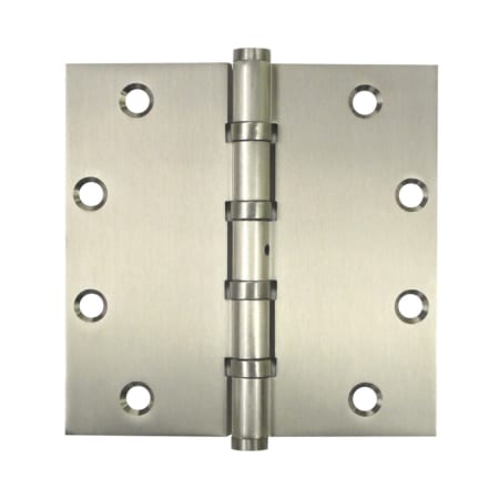 A large image of the Deltana DSB55B Satin Nickel