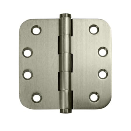 A large image of the Deltana DSB4R5-R Satin Nickel
