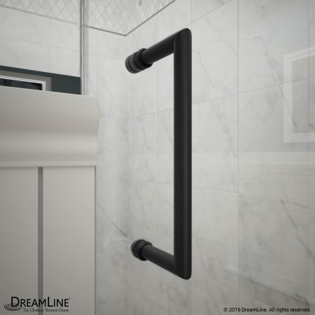 A large image of the DreamLine SHEN-24310340-HFR Dreamline-SHEN-24310340-HFR-Handle Hardware Detail