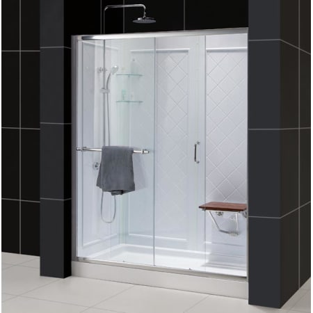 A large image of the DreamLine SHBW-1450743 Alternate Image with Shower Doors