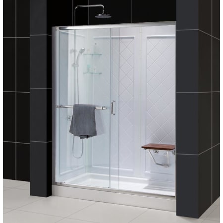 A large image of the DreamLine SHBW-1450743 Alternate Image with Shower Doors