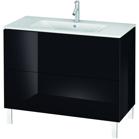 A large image of the Duravit LC6627 Black High Gloss