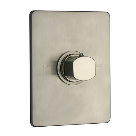 A large image of the Fortis 8471100 Brushed Nickel