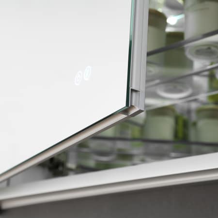 A large image of the Fresca FMC013030 Fresca-FMC013030-Glass Detail