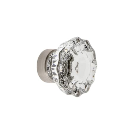 A large image of the Grandeur VERS-CRYS-KNOB Satin Nickel