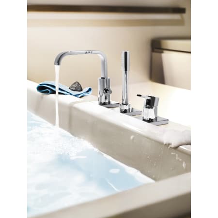 A large image of the Grohe 19 302 Grohe 19 302