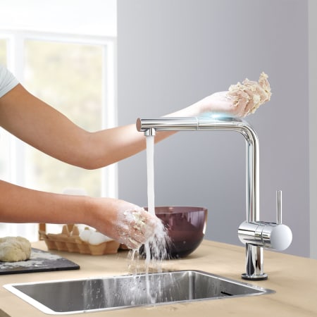 A large image of the Grohe 30 300 Alternate Image