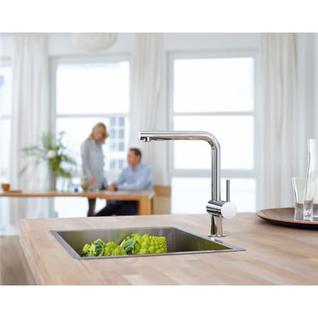 A large image of the Grohe 30 300 Grohe-30 300-Application Shot 1