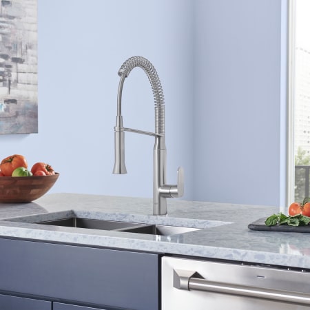 A large image of the Grohe 31 380 Alternate Image