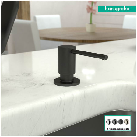 A large image of the Hansgrohe 40438 Alternate Image