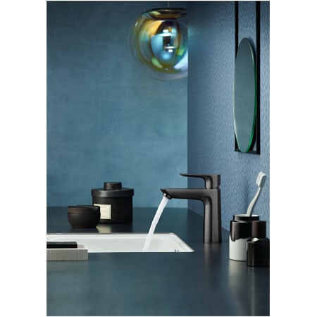 A large image of the Hansgrohe 71710 Alternate View