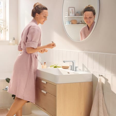 A large image of the Hansgrohe 72530 Alternate Image
