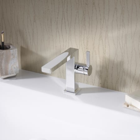 A large image of the Hansgrohe 73021 Alternate Image