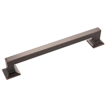 A large image of the Hickory Hardware P3019-5PACK Oil-Rubbed Bronze Highlighted