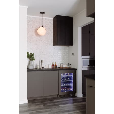 A large image of the Hinkley Lighting 30303 Lifestyle Image