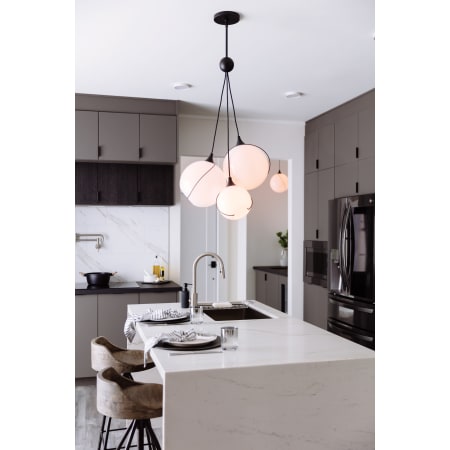 A large image of the Hinkley Lighting 30304 Lifestyle Image