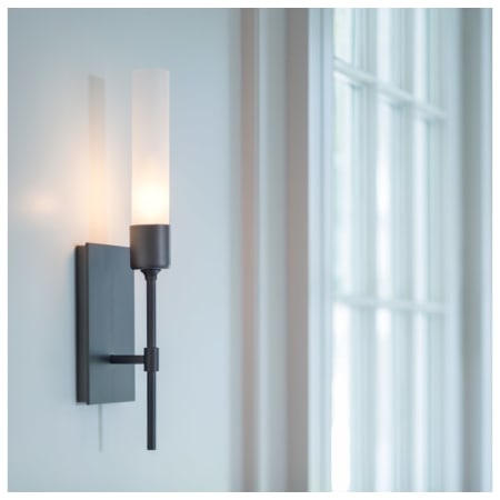 A large image of the Hubbardton Forge 203330 Dark Smoke / Clear