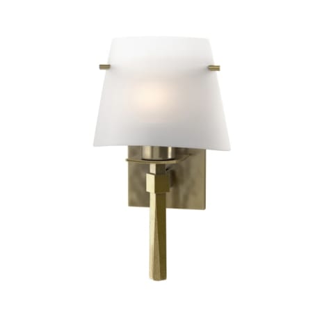 A large image of the Hubbardton Forge 204825 Modern Brass / Opal