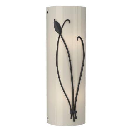 A large image of the Hubbardton Forge 205770-RIGHT Black / Ivory Art